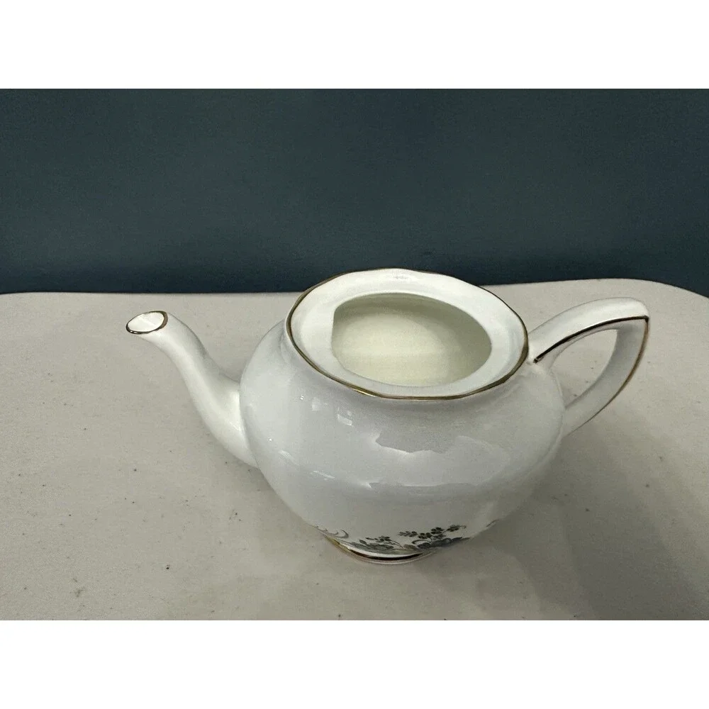 HTF Vintage Royal TARA Galway Ireland Bone China Tea Pot w/Lid Floral Gold Trim